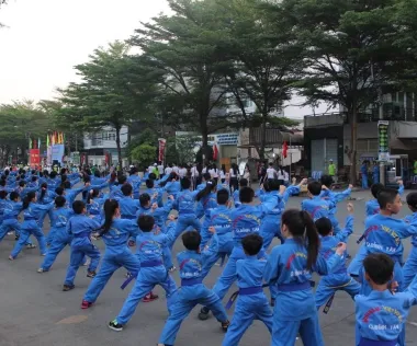 LỚP PHONG TRÀO